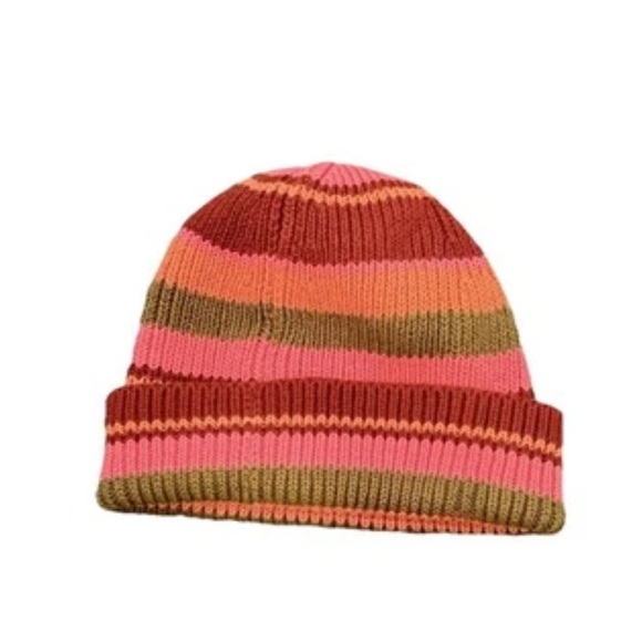 Set of two Lucy & Yak striped beanies - Picture 4 of 10